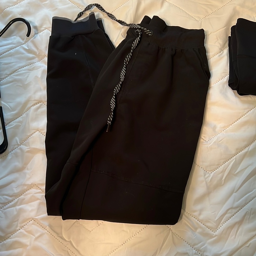 Jaanuu jogger scrub pants